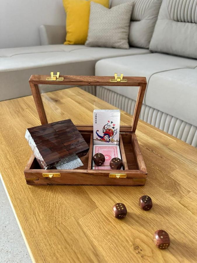Seahana Apartment Himare Eksteriør bilde